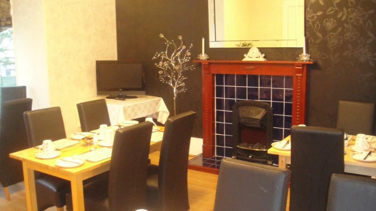 Station View Guest House Dyce Kültér fotó